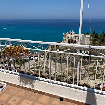 Hotel BlueMind Tropea Exterior foto