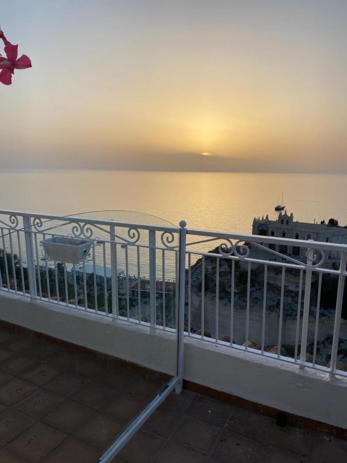 Hotel BlueMind Tropea Exterior foto